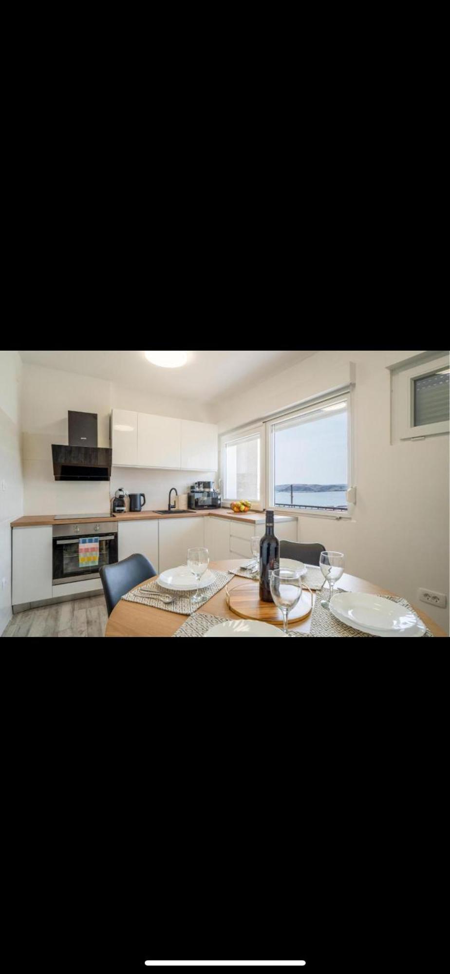 Apartman Jan Karlobag Buitenkant foto