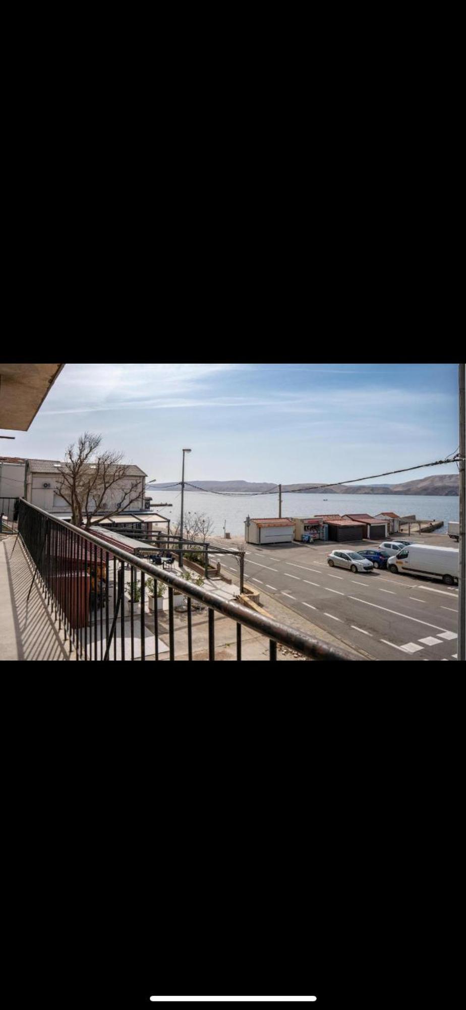 Apartman Jan Karlobag Buitenkant foto